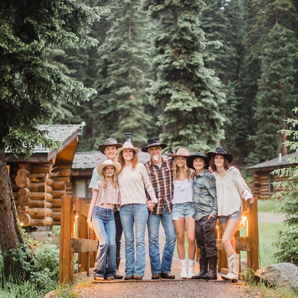 Doug and Danna Yates with their five children