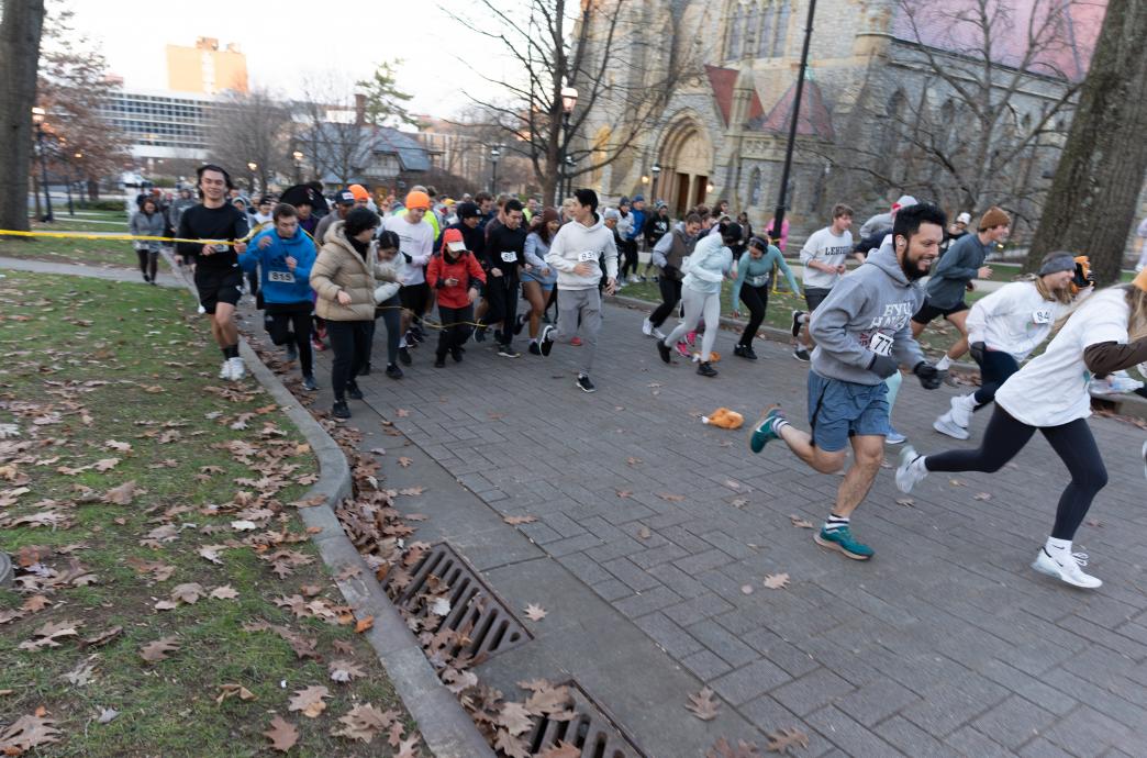 Turkey Trot runners begin their race