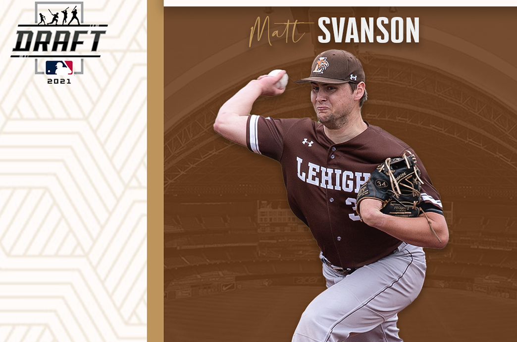 Matt Svanson throws a pitch
