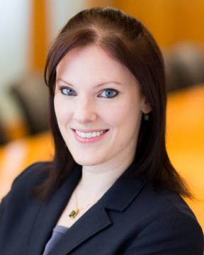 Lauren Manduke ’05