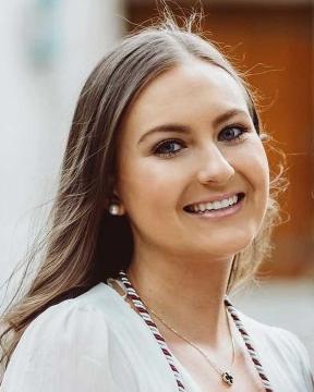 Elizabeth Tully