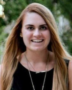 Portrait of Lauryn Ragone